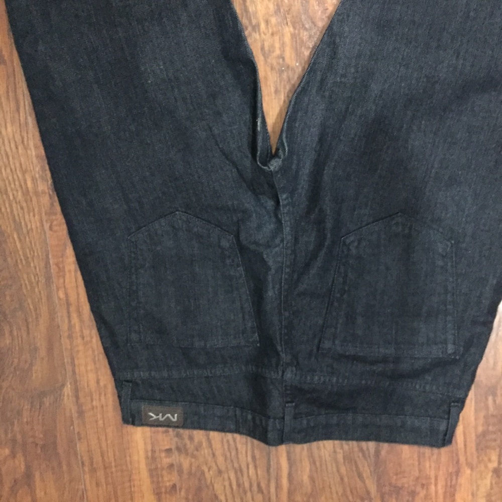 Jeans - Picture 2 of 2